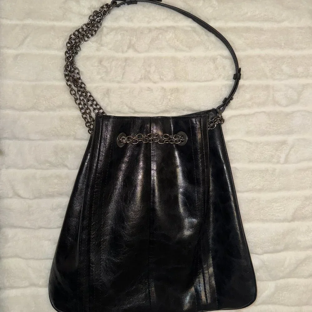 Zara Rock Chain Bucket Bag - Picture 5 of 5